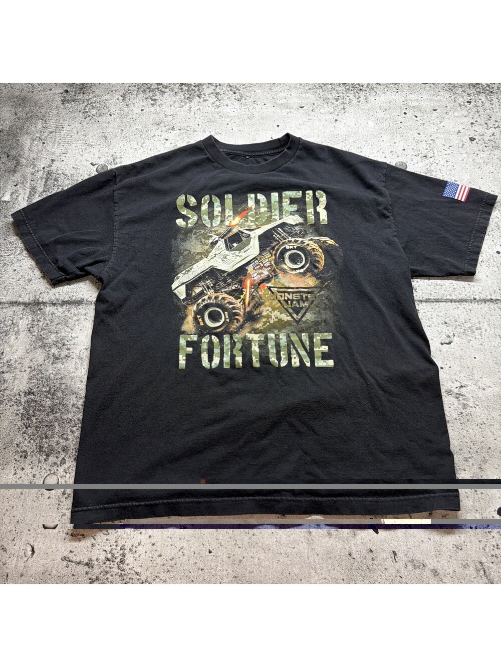 Monster Jam Soldier Fortune Graphic Menโs T Shirt Black Size XL Cotton